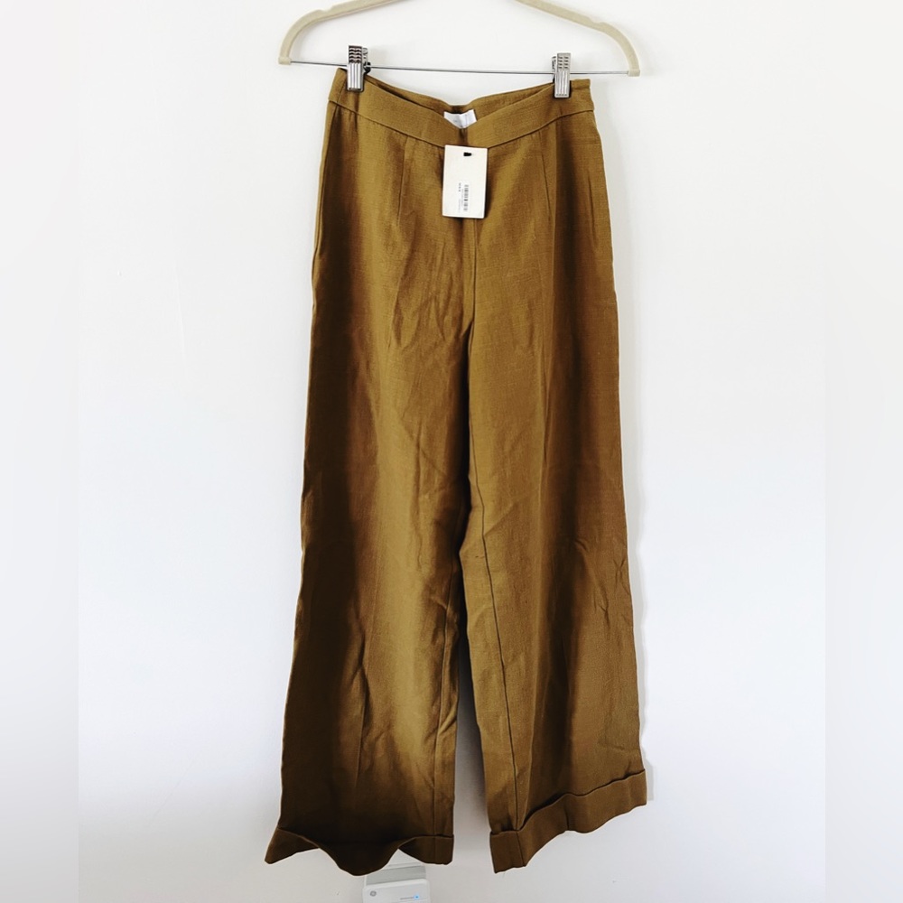 Women’s Oak&Fort wide legged pant, size petite 6